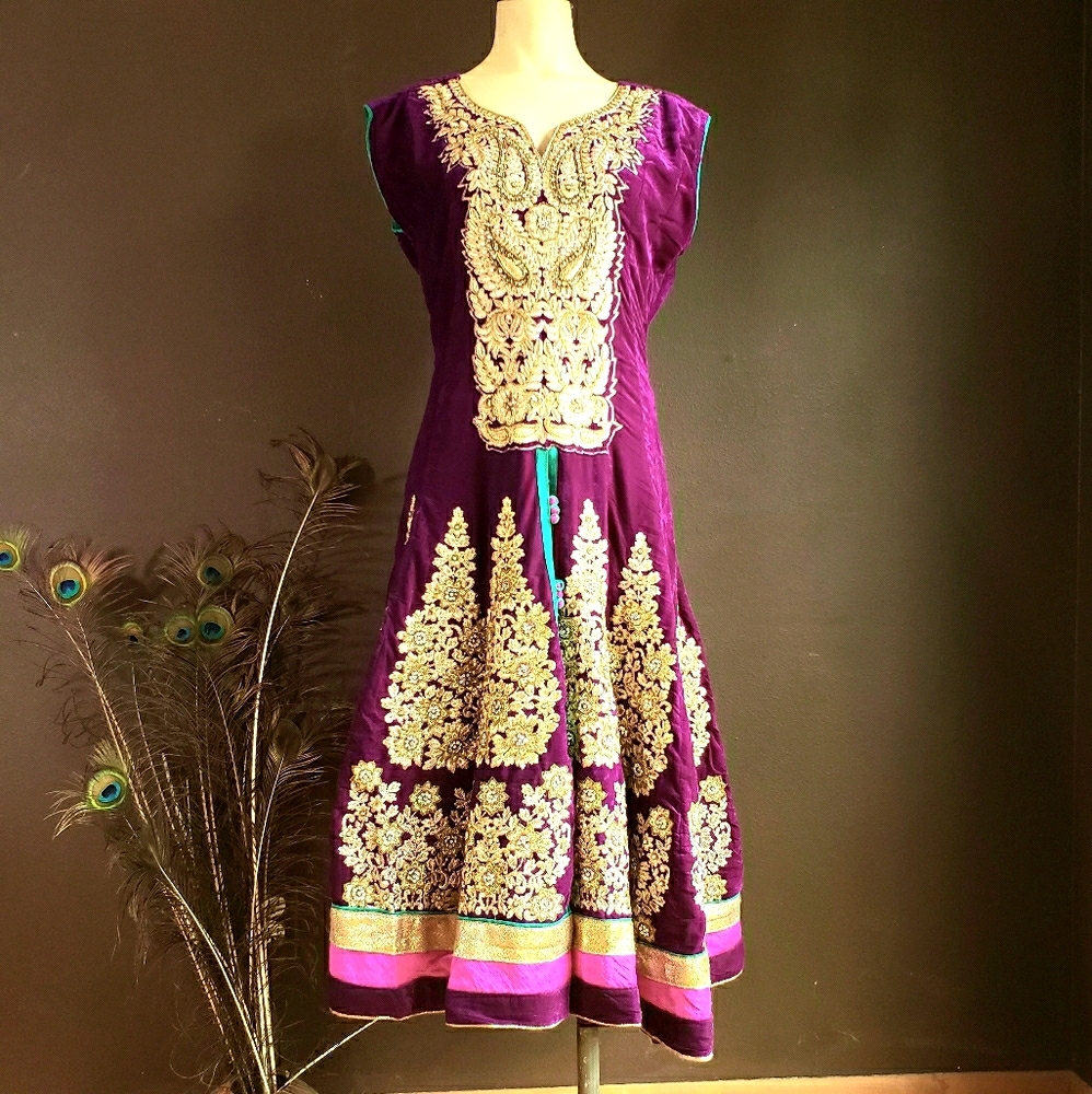 VTG Purple Velvet Embroidered Dress
